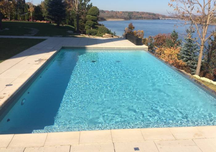 Quels matériaux pour une piscine creusée ? - SAMSE